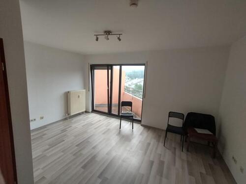 Foto - 1-Zimmer Wohnung mit schöner Aussicht zu gutem Preis
