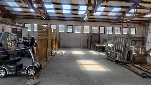 Foto - Lagerfläche Stellplatz - 150,00&nbsp;EUR Kaltmiete, ca.&nbsp; 50,00&nbsp;m&sup2;