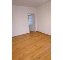 2 Zimmer Wohnung mit Wohnküche - 750,00&nbsp;EUR Kaltmiete, ca.&nbsp; 68,00&nbsp;m&sup2; in Dresden (PLZ: 01324) Loschwitz