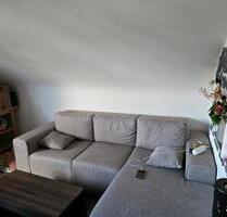 2 Zimmer Dachgeschoss Wohnung mit Keller und stellplatz - Ludwigsburg Hoheneck