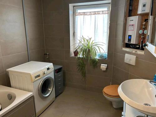 Foto - Mehrfamilienhaus, Wohnhaus in Wallersdorf zum Kaufen