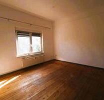 2 Zimmer Wohnung in Apolda - 580,00&nbsp;EUR Kaltmiete, ca.&nbsp; 66,00&nbsp;m&sup2; in Apolda (PLZ: 99510)