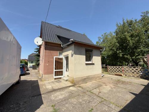 Foto - 5 Zimmer Einfamilienhaus zum Kaufen in Braunsbedra