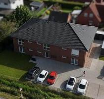 Moderne Obergeschosswohnung mit Balkon & EBK in Südbrookmerland Moderne Obergeschosswohnung mit Balkon & EBK in Südbrookmerland