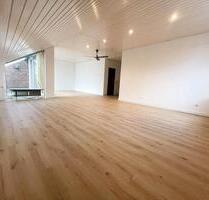4 Zi. Wh. 110qm + Sauna + Balkon + Stellplatz + Erstbezug - Reinbek