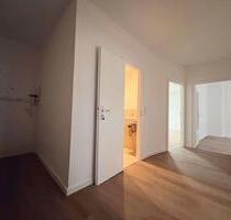 2,5 Zimmer 80 m2 nur Berufstätige - Düsseldorf Derendorf