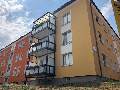 Foto - Kurzexposé 204462 - 430,00 EUR Kaltmiete, ca.  67,81 m²