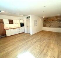 Vermiete stilvolle 1-Raum-Erdgeschosswohnung | Innenstadt - Amberg