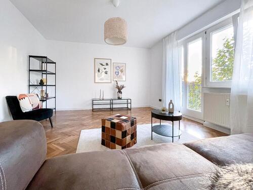 Foto - Moderne 3-Zimmer-Wohnung mit Balkon – Frisch Renoviert