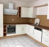 Helle Singlewohnung - 60 m², mit Einbauküche - Sulzbach-Rosenberg