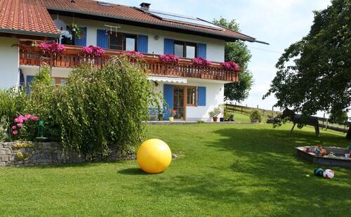 Foto - Ferienwohnung mit Bergblick auf die Allgäuer Alpen + Gästekarte