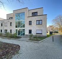 Luxuswohnung, 3 ZKB, großer Balkon, Tiefgarage - Osnabrück Eversburg