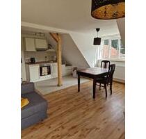 Möblierte helle Dachgeschoss-Wohnung - Wellheim