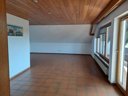 Foto - 3 Zimmer Dachgeschoßwohnung zur Miete in Gersheim