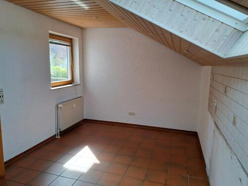 Foto - Dachgeschoßwohnung in Gersheim zur Miete