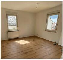 W3-58qm Wohnung - Nähe Esslingen Klinikum - ab 1.5.26 - Esslingen am Neckar Oberesslingen