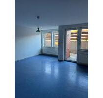 Helle Souterrainwohnung mit einer Terrasse - Gifhorn