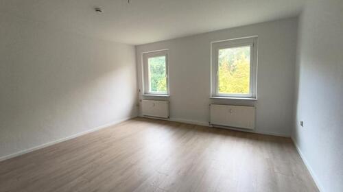 Foto - Renovierte 2-Zimmer Wohnung mit eigenem Gartenbereich