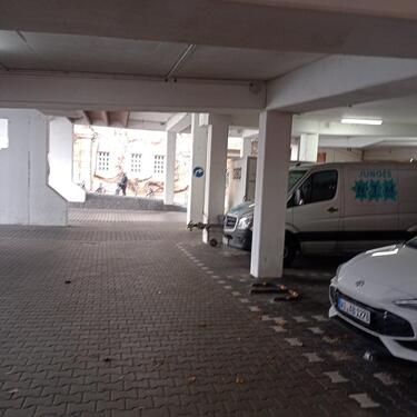 Foto - Mannheim Neckarstadt Ost Stellplatz im Parkhaus
