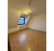 Helle 2-Zimmer-Wohnung mit Tageslichtbad - Oberhausen