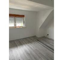 DG Wohnung 3 ZKB - 950,00&nbsp;EUR Kaltmiete, ca.&nbsp; 85,00&nbsp;m&sup2; in Saarbrücken (PLZ: 66125) Dudweiler