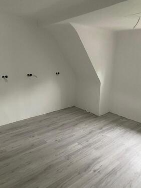 Foto - Dachgeschoßwohnung in Saarbrücken zur Miete