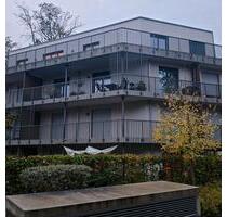 Moderne neuwertige 2-Zimmer Wohnung mit großem Balkon, EBK - Nürnberg Holzheim