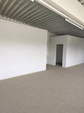 Foto - Bürofläche zu vermieten - Teilvermietung oder komplett möglich