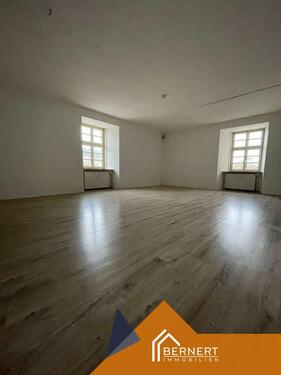 Foto - großzügige 4 Zimmer Wohnung mit Terrasse und Garage