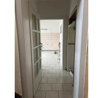 Wohnung zu vermieten - 500,00&nbsp;EUR Kaltmiete, ca.&nbsp; 60,00&nbsp;m&sup2; in Saarbrücken (PLZ: 66115) West