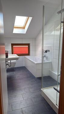Foto - 3 Zimmer Dachgeschoßwohnung zur Miete in Wuppertal