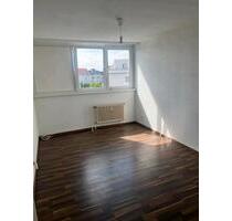 30qm Zimmer zu vermieten - 750,00&nbsp;EUR Kaltmiete, ca.&nbsp; 150,00&nbsp;m&sup2; in Berlin (PLZ: 14057) Charlottenburg-Wilmersdorf
