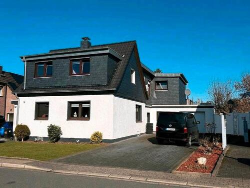 Foto - Einfamilienhaus mit 2 Wohneinheiten **ohne Makler**