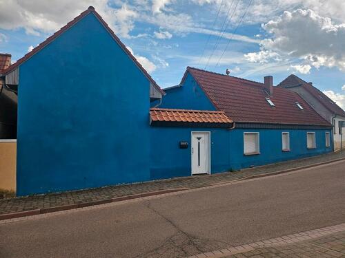 Foto - Haus zu verkaufen - 70.000,00&nbsp;EUR Kaufpreis, ca.&nbsp; 178,00&nbsp;m&sup2;