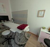 Kleiner Praxisraum im Frankfurter Ostend – perfekt für Massage - Frankfurt am Main