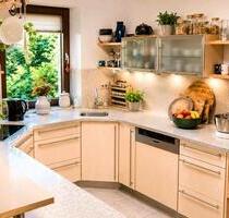 Ein- oder Mehrfamilienhaus in OT von Wilburgstetten zu verkaufen