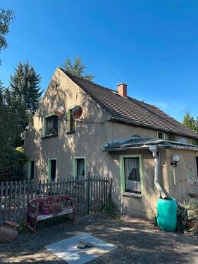 Foto - Älteres Wohnhaus mit sehr großen Grundstück zu verkaufen.