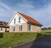 Ihr Traum vom modernen Wohnen in idyllischer Feldrandlage – exklusives Einfamilienhaus in Agenbach - Neuweiler