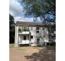 Bei VIVAWEST die Sonnenstrahlen auf dem eigenen Balkon genießen. - Essen Stadtbezirk V