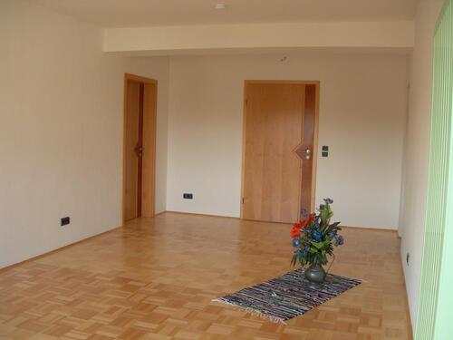 Foto - Große geräumige 5 Zimmer Wohnung LappHai