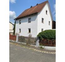 HausMehrgenerationenhaus - 1.600,00&nbsp;EUR Kaltmiete, ca.&nbsp; 154,00&nbsp;m&sup2; in Weiden in der Oberpfalz (PLZ: 92637)