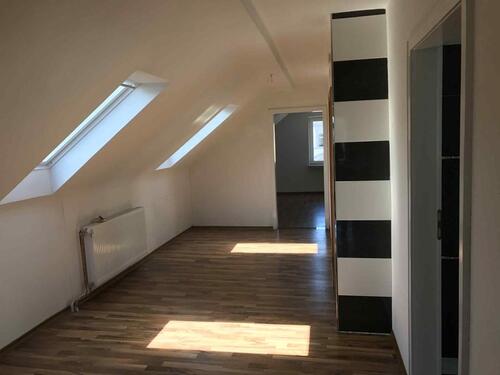 Foto - 3.5 Zimmer Dachgeschoßwohnung zur Miete in Oldenburg