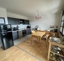1-Zimmer-Wohnung mit Balkon & Garage in Taufkirchen (München)