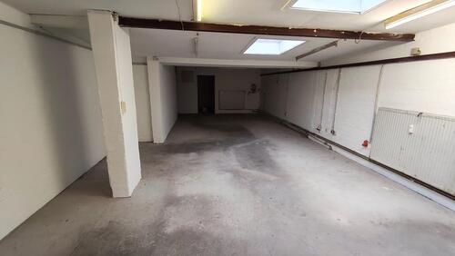 Foto - Vielseitige Gewerbefläche (271 m²) - Ideal für Handwerk & Lager!