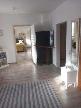 Foto - Top-Lage in Bingen: 3-Zimmer-Wohnung mit Terrasse – Frisch renovi