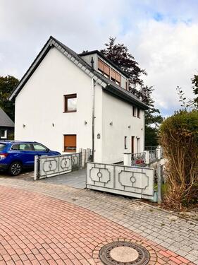 Foto - Baugrundstück mit kernsaniertem Einfamilienhaus Provision FREI