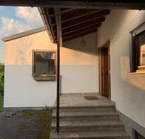 Traumlage am Hofberg: großes Haus mit idyllischem Garten - Kumhausen