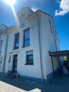 Foto - 5 Zimmer Doppelhaushälfte zum Kaufen in Kelkheim (Taunus)