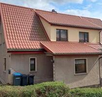 freistehendes Einfamilienhaus - 150.000,00 EUR Kaufpreis, in Steinbach-Hallenberg (PLZ: 98587)
