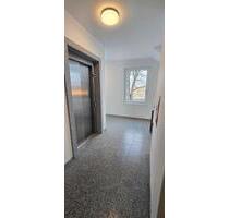 Nachmieter - 1.000,00&nbsp;EUR Kaltmiete, ca.&nbsp; 44,00&nbsp;m&sup2; in München (PLZ: 81249) Aubing-Lochhausen-Langwied